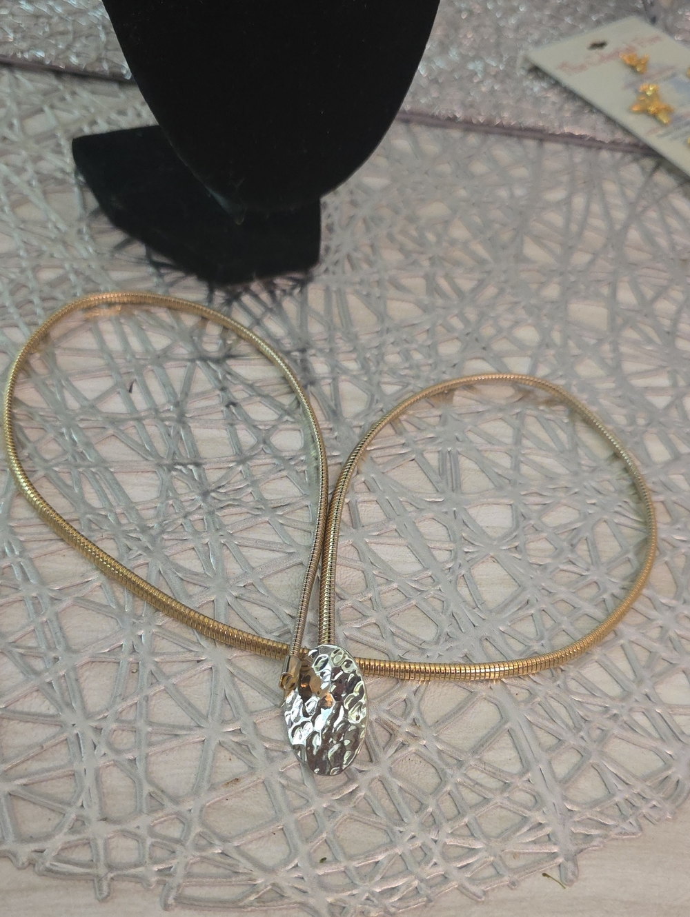 Vintage Gold-Tone Hammered Pendant Belt